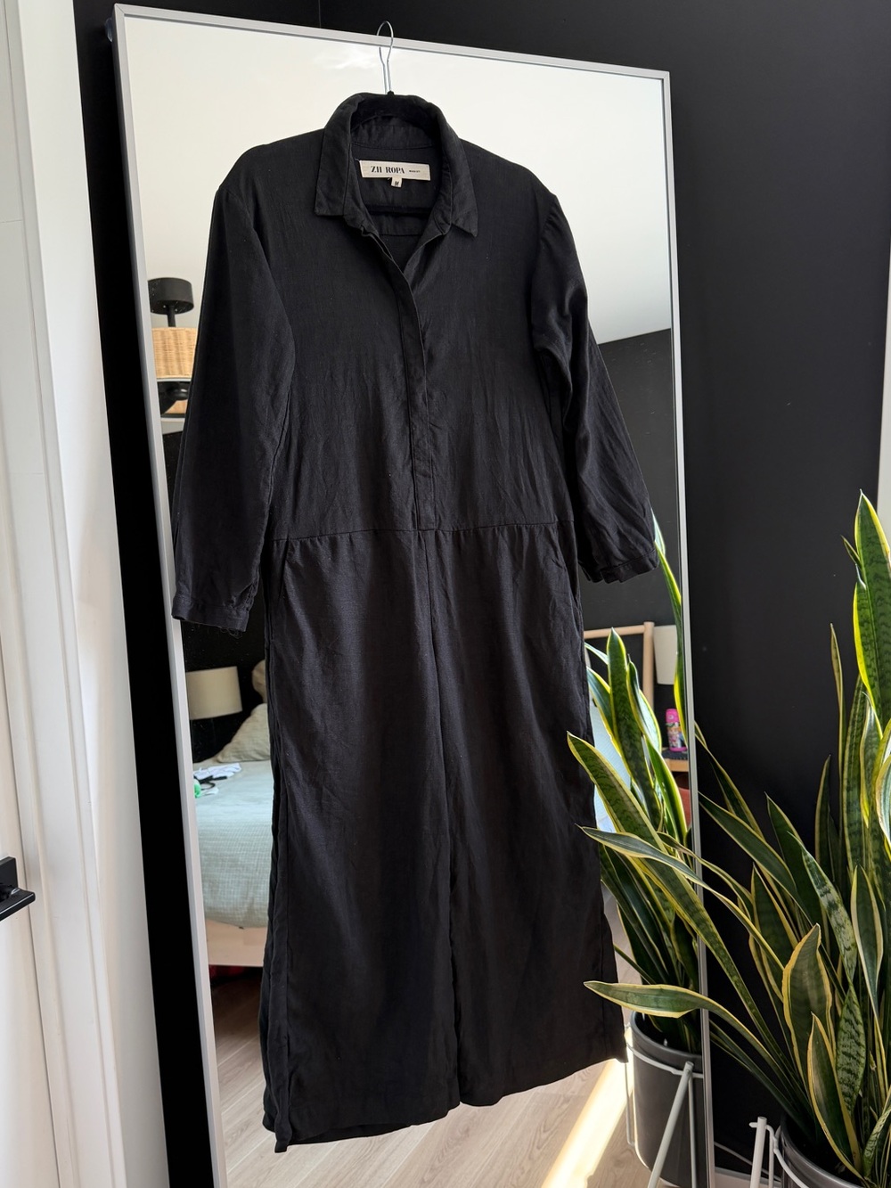 Zii Ropa Black Women's Wade Long-Sleeve Jumpsuit - size medium - Picture 4 of 6